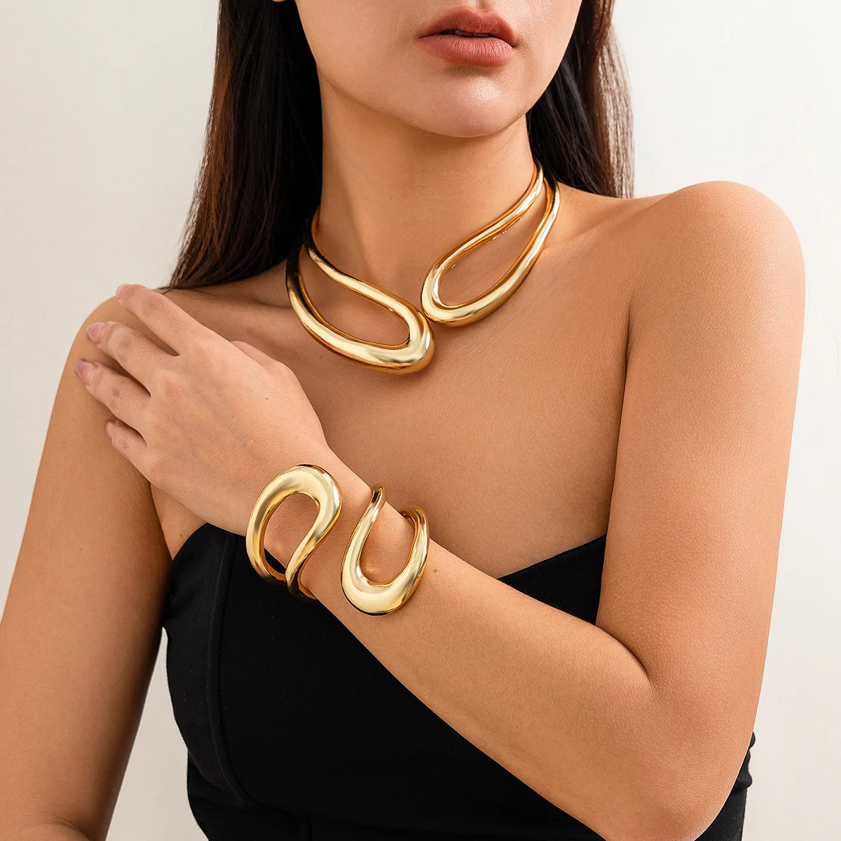 Bold Sculptural Choker Necklace in Gold or Silver, Steampunk